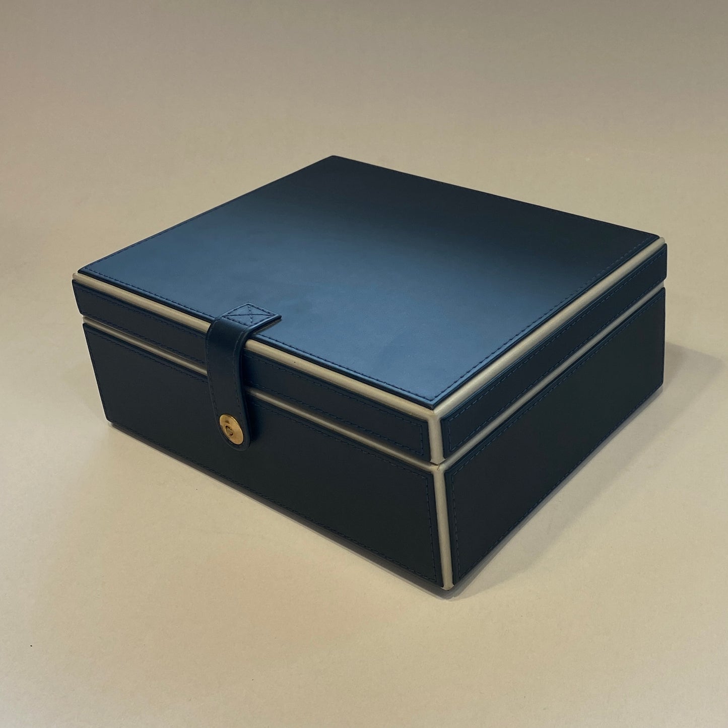 TEA BOX