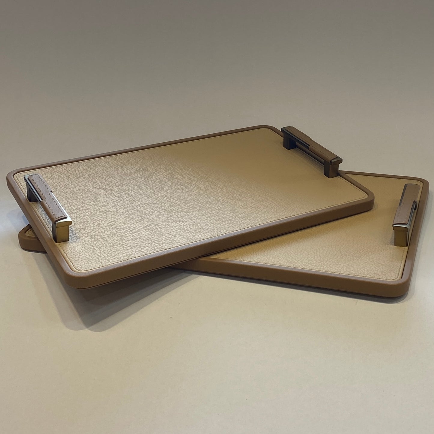 FLAT TRAY (SET OF 2)