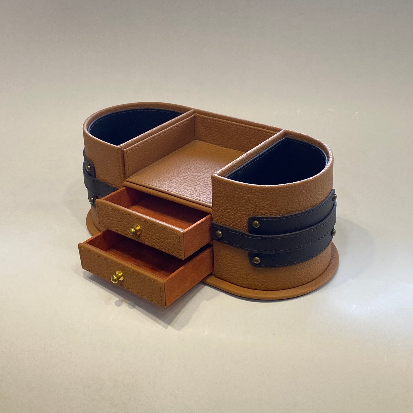 TABLE ORGANZIER