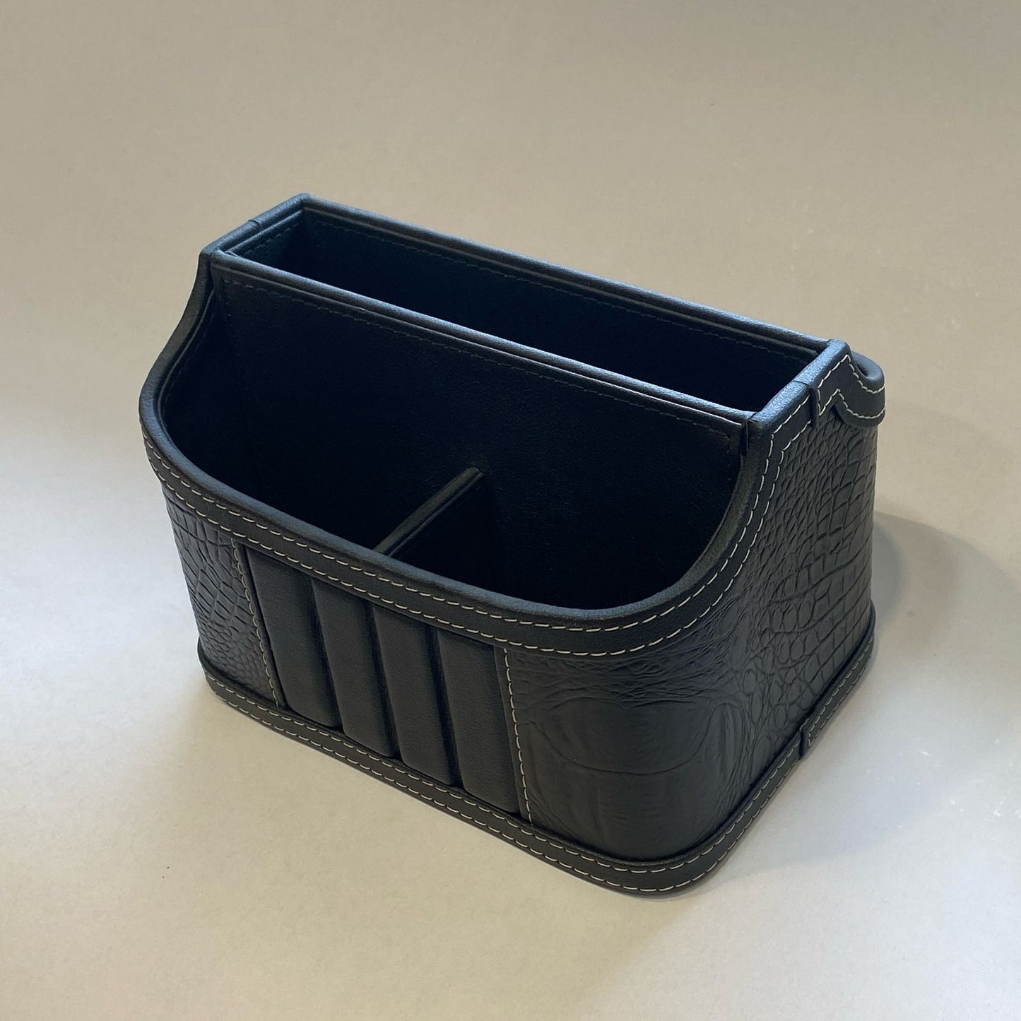MULTI UTILITY HOLDER