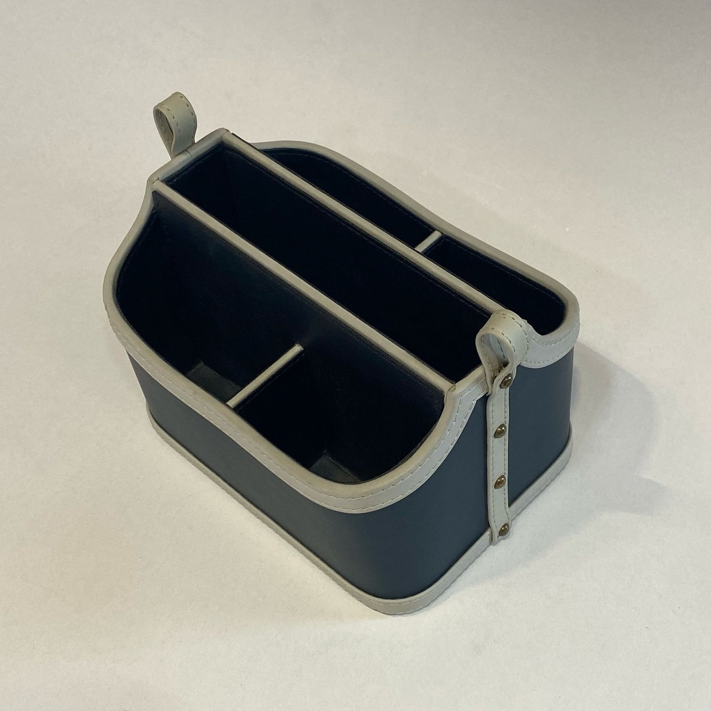 MULTI UTILITY HOLDER